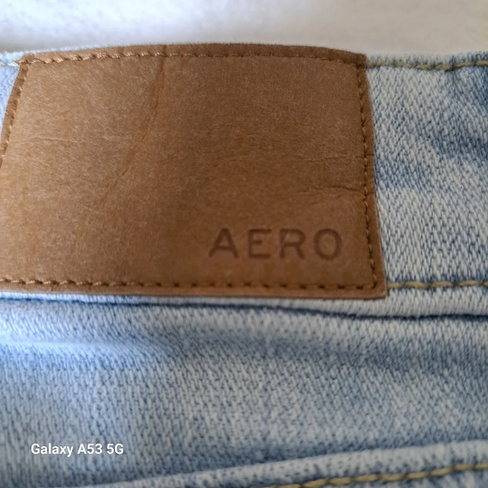 Aeropostale Distressed Light Blue Wide Leg Jeans - Picture 10 of 10